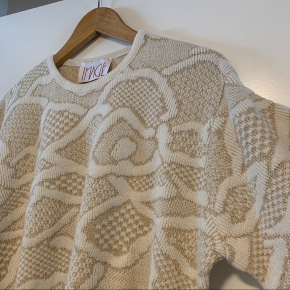 Image | Vintage Knit Sweater - Picture 3 of 13